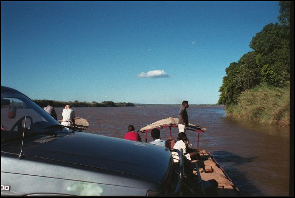 Ferry at Belo-sur-Tsiribihina